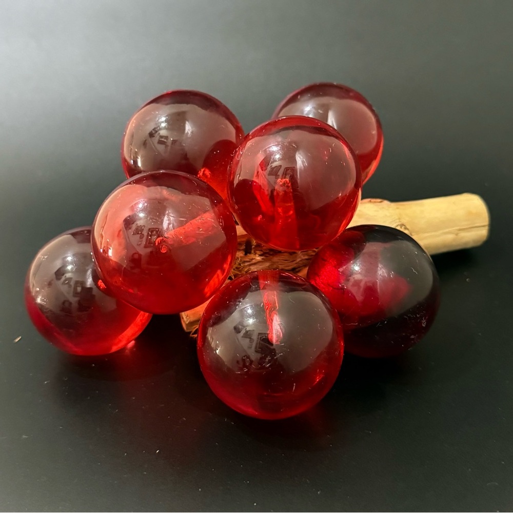 Vintage MCM Mid-Century Modern 48mm Red Lucite Grape Cluster Bunch